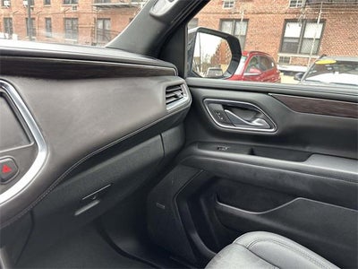 2023 Chevrolet Suburban 4WD LT