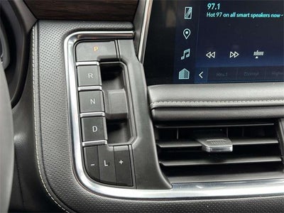 2024 Chevrolet Suburban 4WD Premier