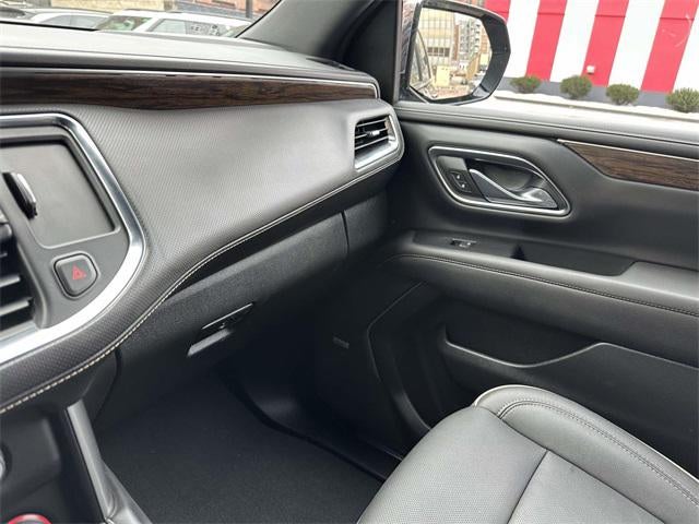 2024 Chevrolet Suburban 4WD Premier