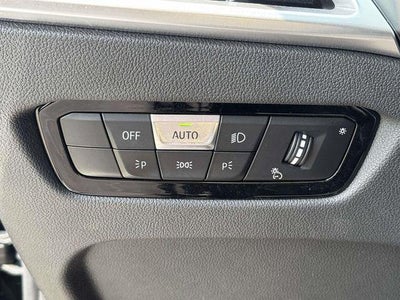 2025 BMW 330i 330i xDrive