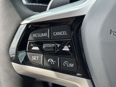 2025 BMW 330i 330i xDrive