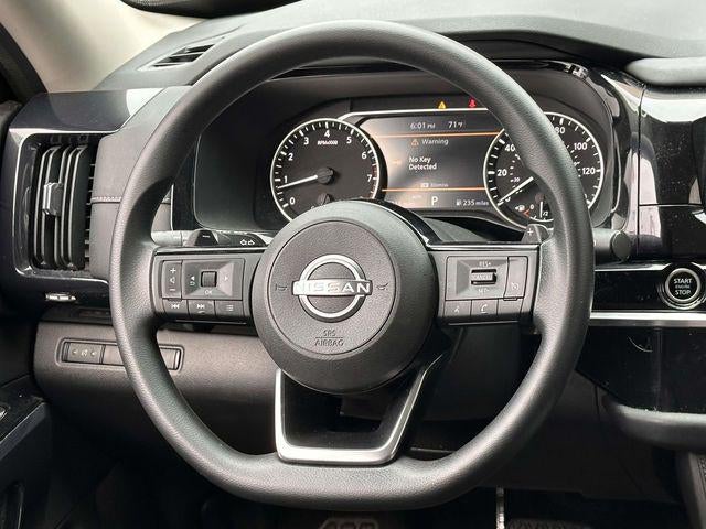 2022 Nissan Pathfinder S