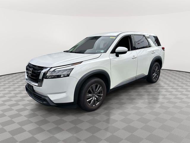 2022 Nissan Pathfinder S
