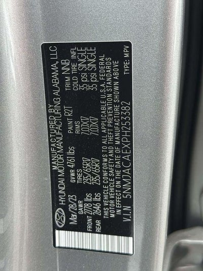 2023 Hyundai TUCSON SE