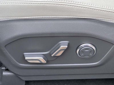 2026 Hyundai SANTA FE Limited 6P