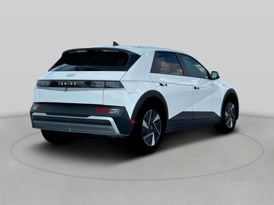 2025 Hyundai IONIQ 5 SE