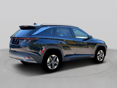 2026 Hyundai TUCSON HYBRID Base