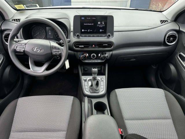 2023 Hyundai KONA SE