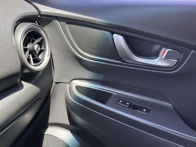 2023 Hyundai KONA Limited