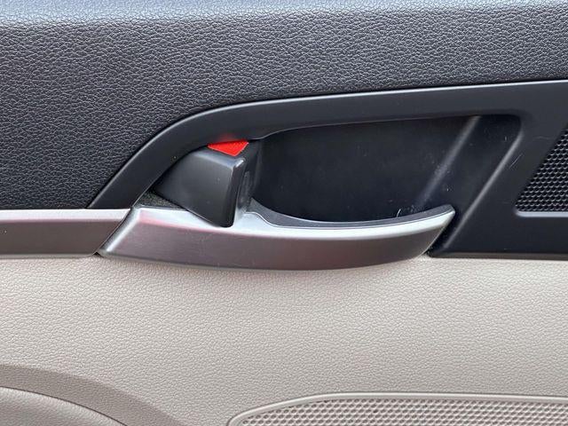 2019 Hyundai ELANTRA Limited