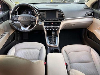 2019 Hyundai ELANTRA Limited