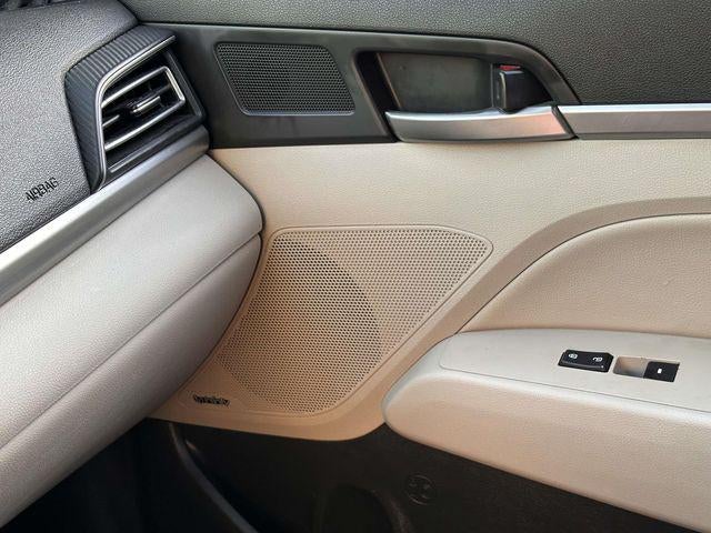 2019 Hyundai ELANTRA Limited