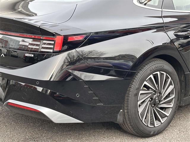 2024 Hyundai SONATA HYBRID Limited