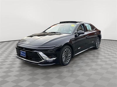 2024 Hyundai SONATA HYBRID Limited