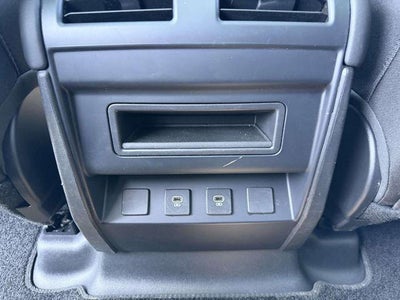 2025 Land Rover Defender 110 S