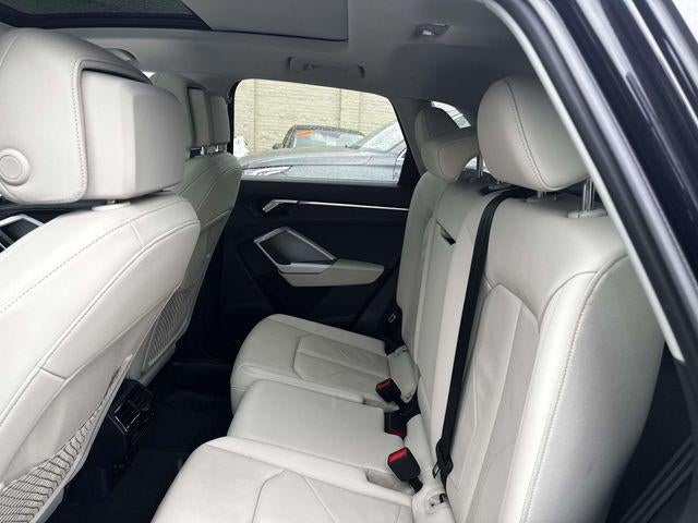 2024 Audi Q3 S line Premium