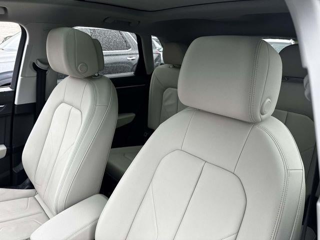 2024 Audi Q3 S line Premium