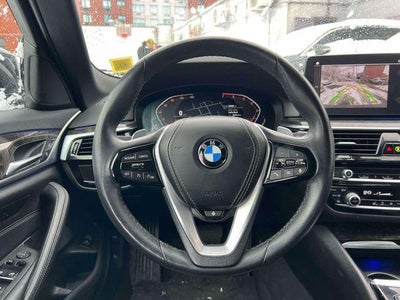 2022 BMW 530 i xDrive