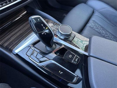 2023 BMW 530 i xDrive