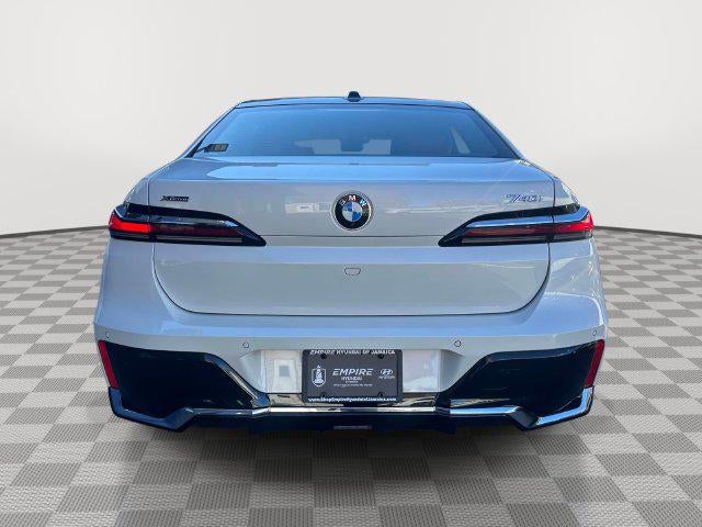 2026 BMW 740i 740i xDrive