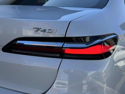 2026 BMW 740i 740i xDrive