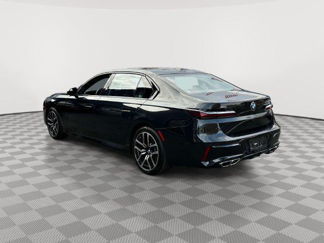 2023 BMW 760 760i xDrive