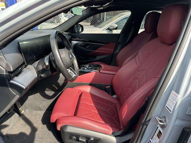 2024 BMW 530i 530i xDrive