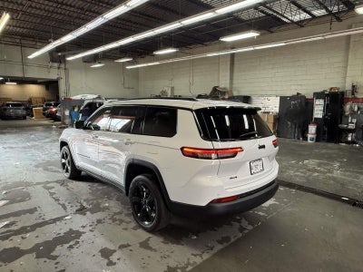 2023 Jeep Grand Cherokee L Altitude 4x4