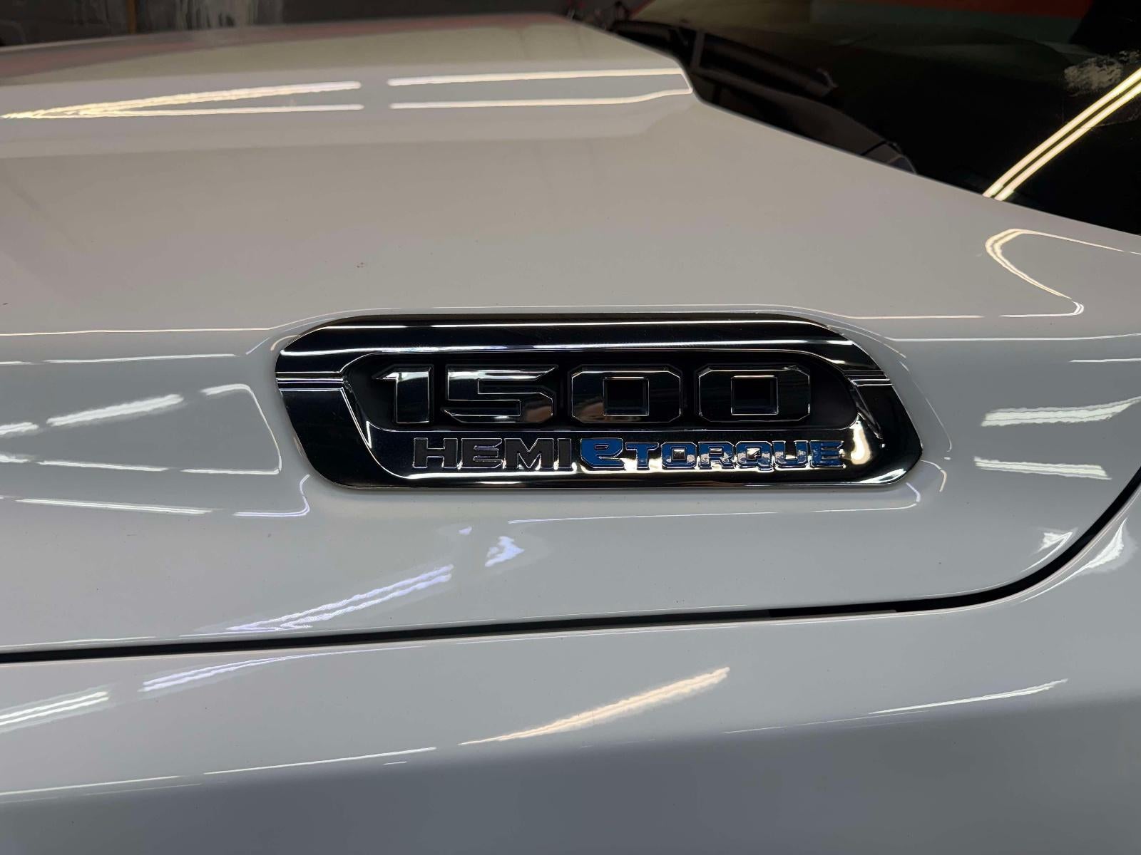 2022 RAM 1500 Big Horn Crew Cab 4x4 57' Box