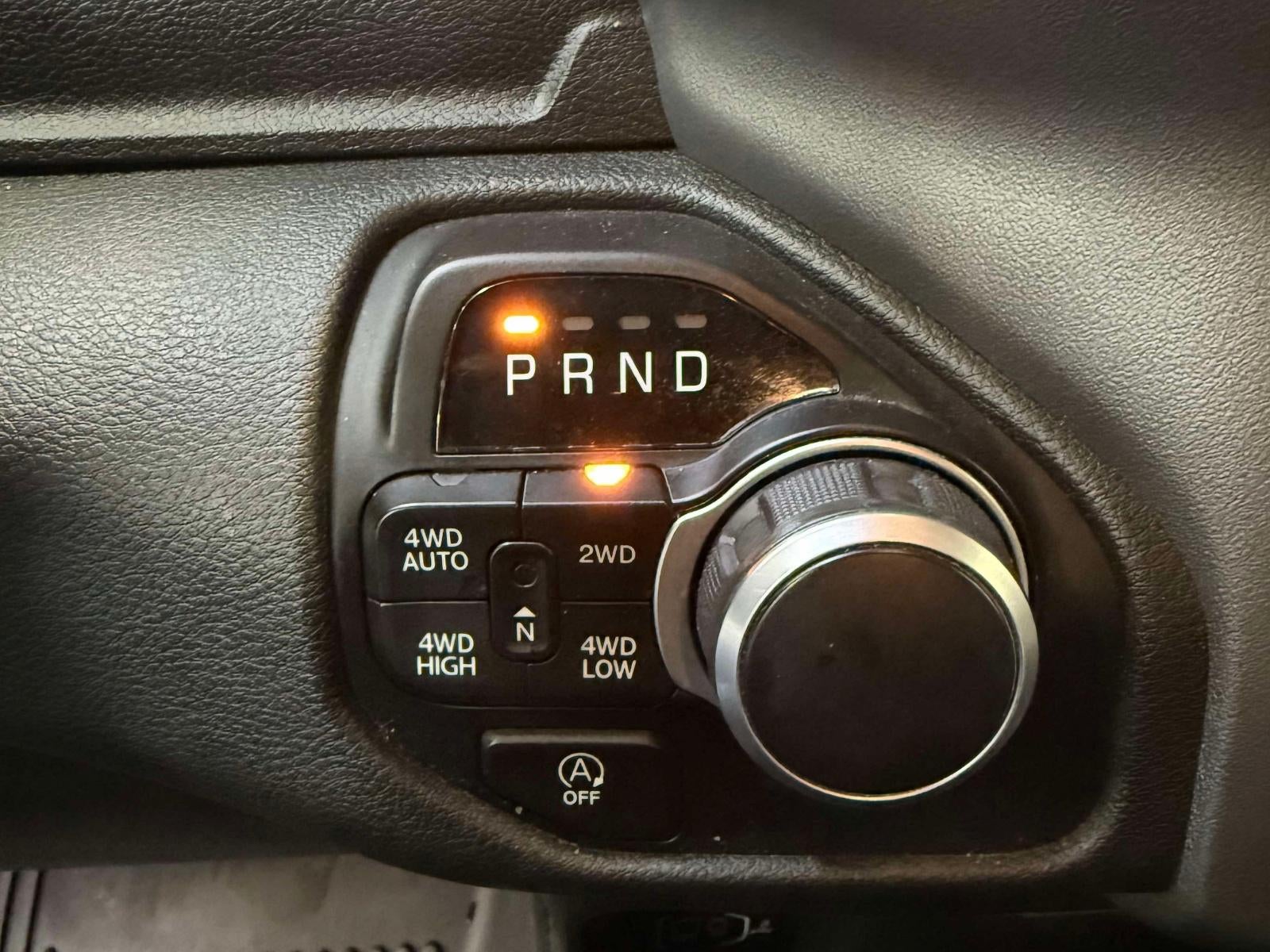2022 RAM 1500 Big Horn Crew Cab 4x4 57' Box