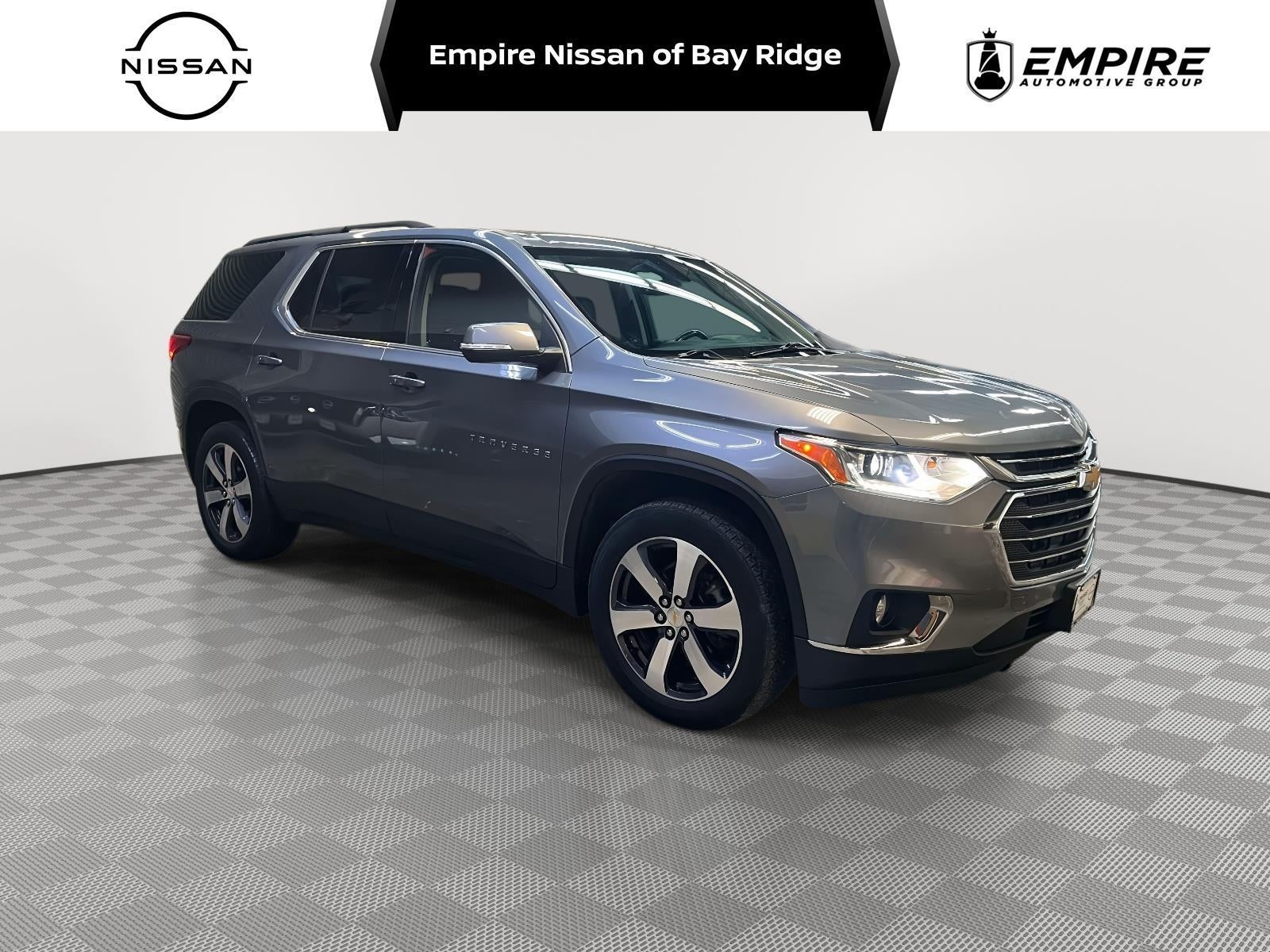 2021 Chevrolet Traverse AWD LT Leather