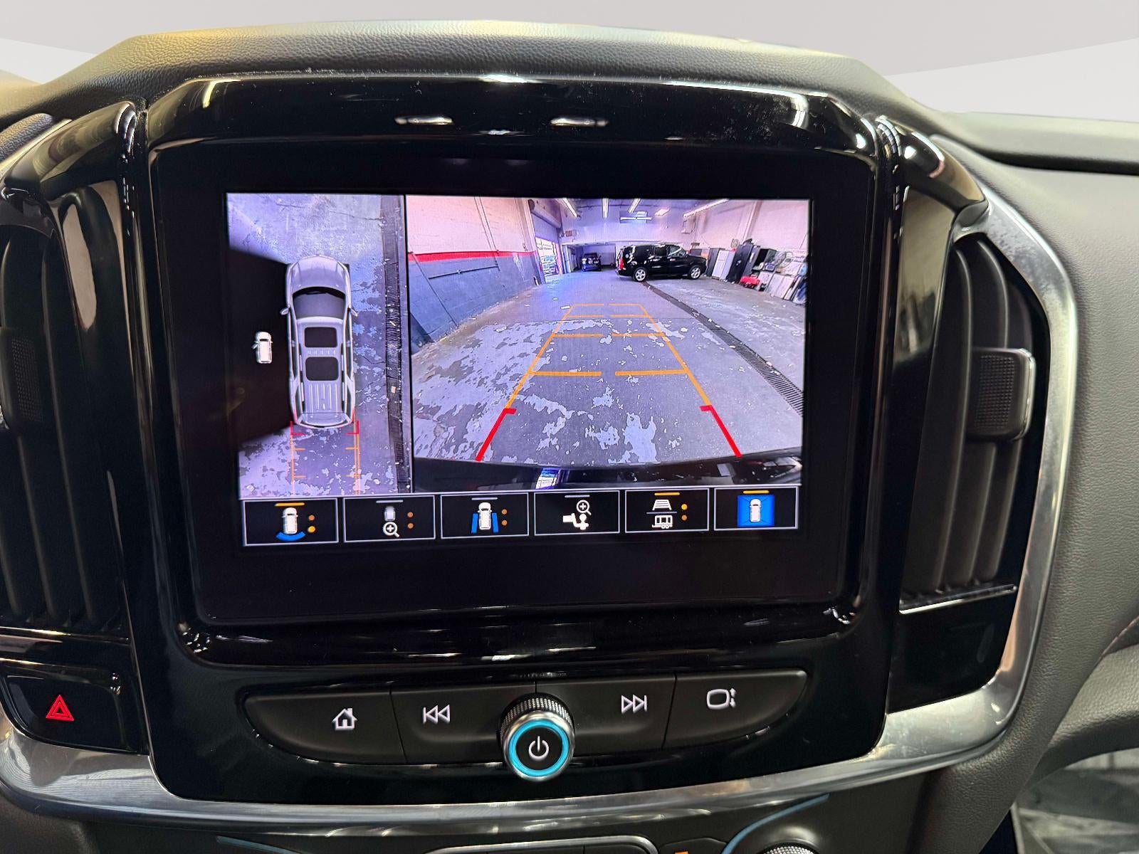 2023 Chevrolet Traverse AWD RS