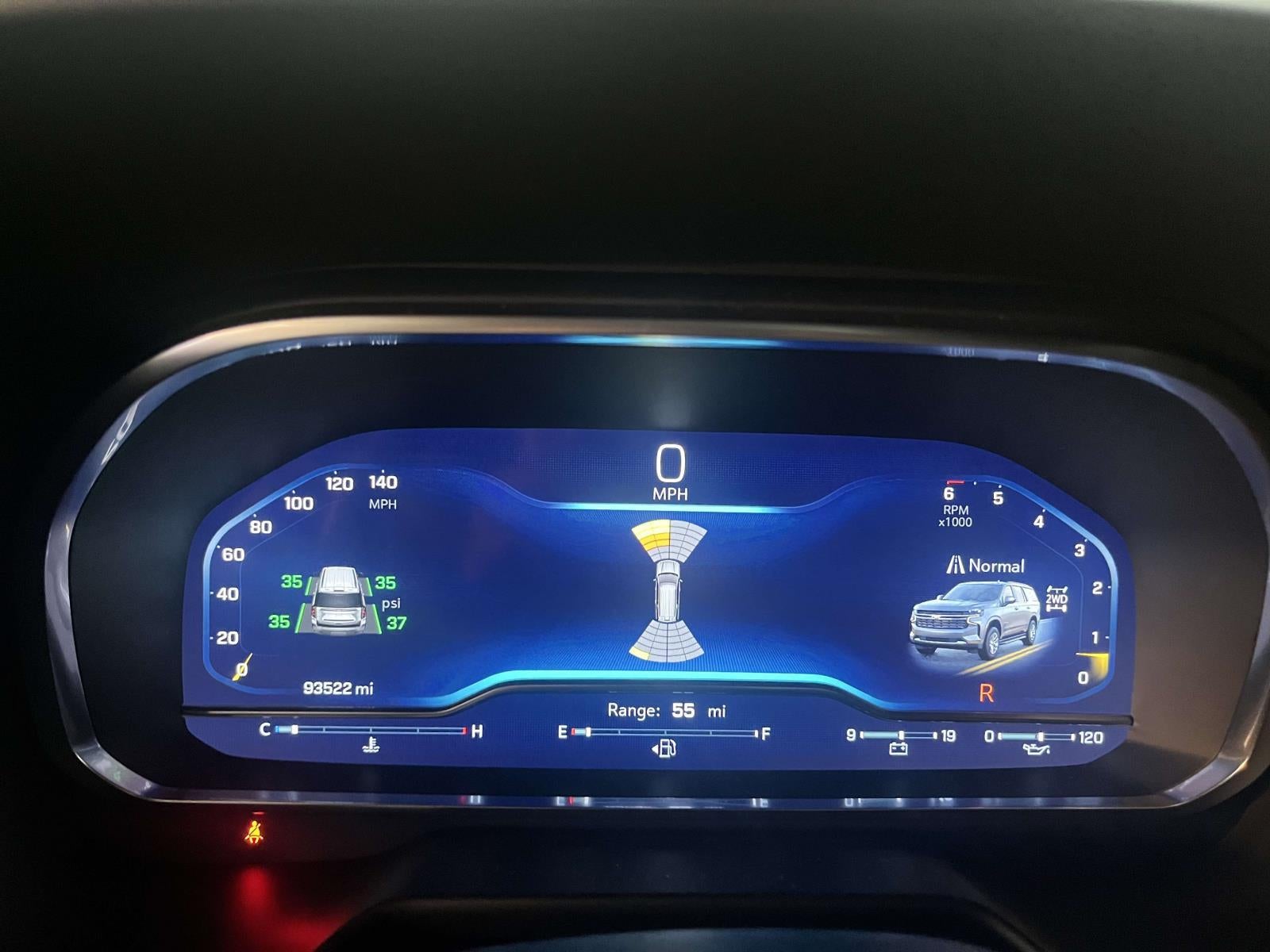 2024 Chevrolet Suburban 4WD LT