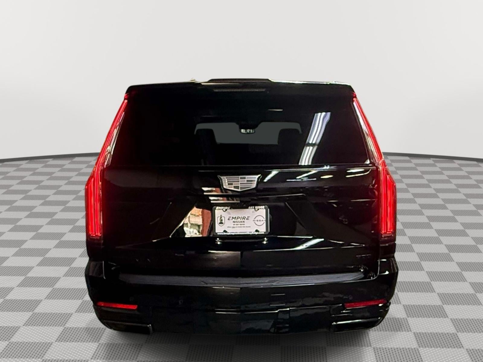 2025 Cadillac Escalade ESV Sport