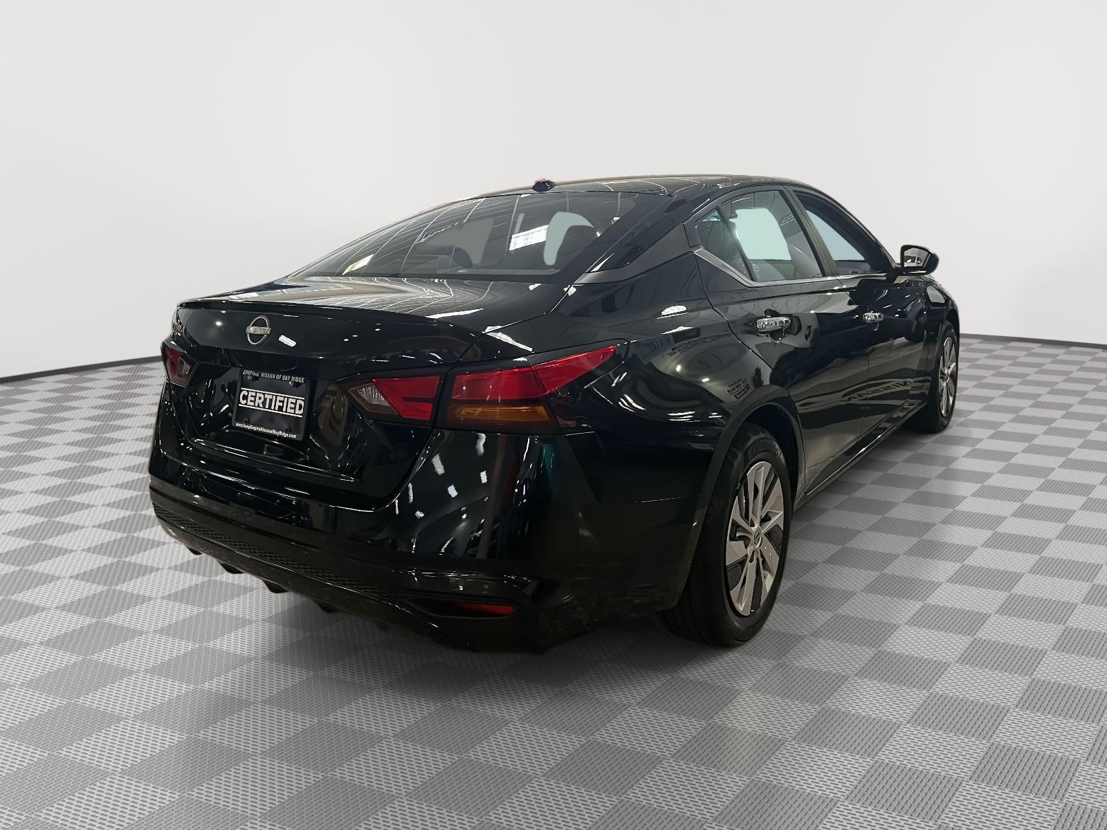 2025 Nissan Altima S FWD