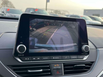 2023 Nissan Altima SR FWD