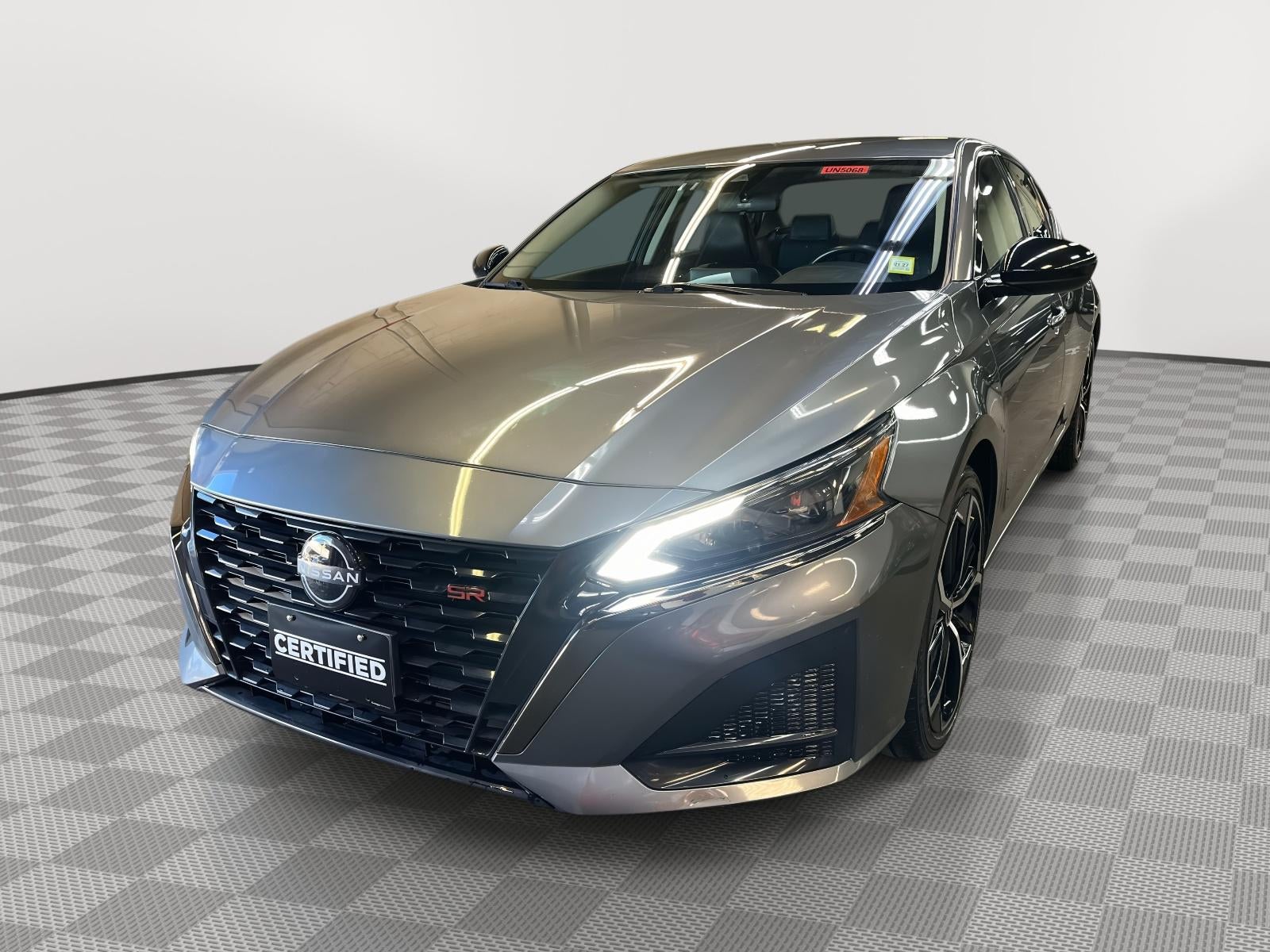 2023 Nissan Altima SR FWD