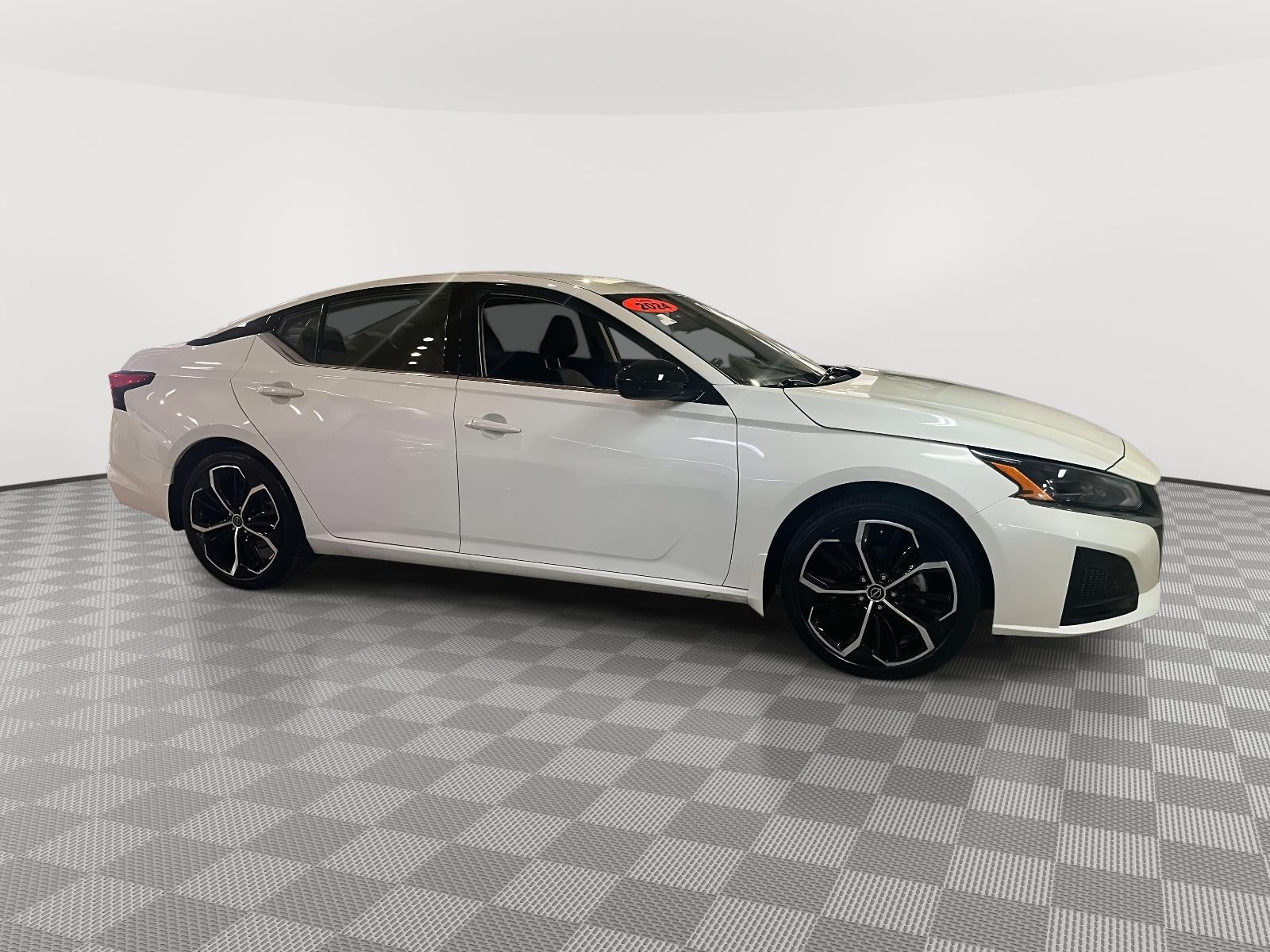 2024 Nissan Altima SR FWD