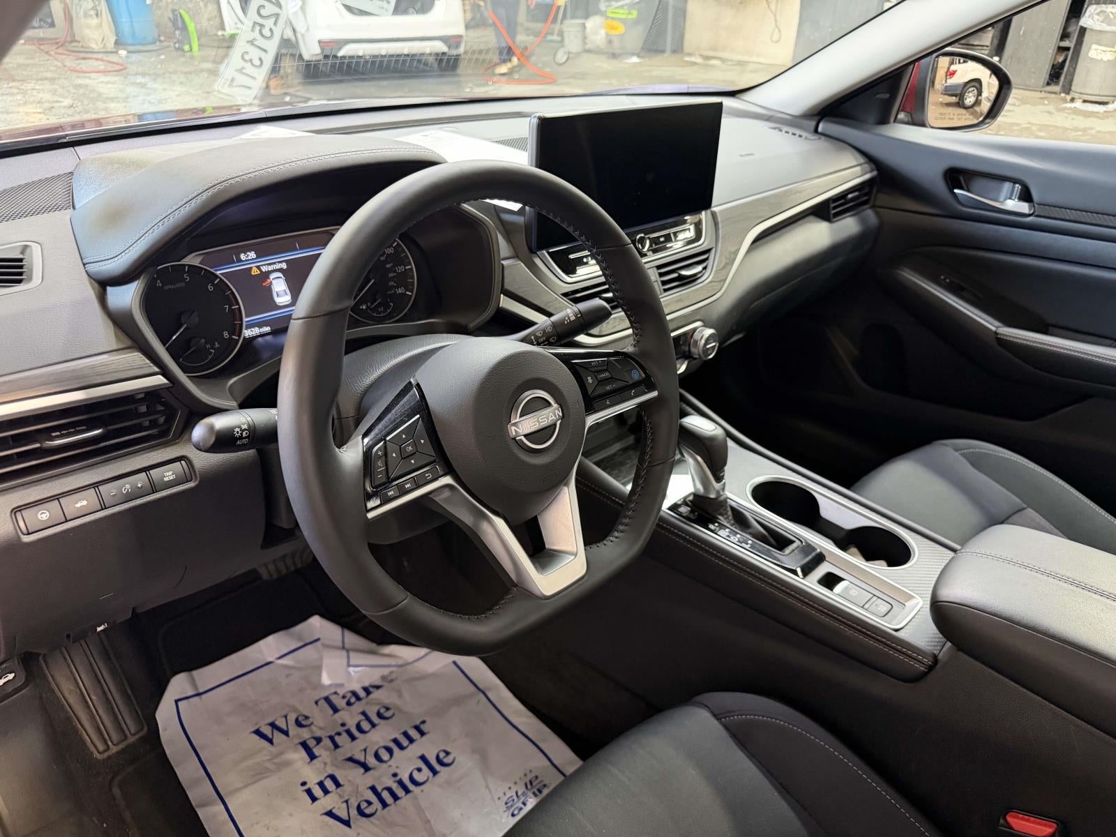 2025 Nissan Altima SV FWD