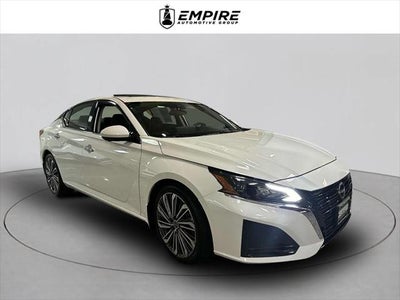 2023 Nissan Altima SL FWD