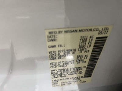 2023 Nissan TITAN Crew Cab Platinum Reserve 4x4