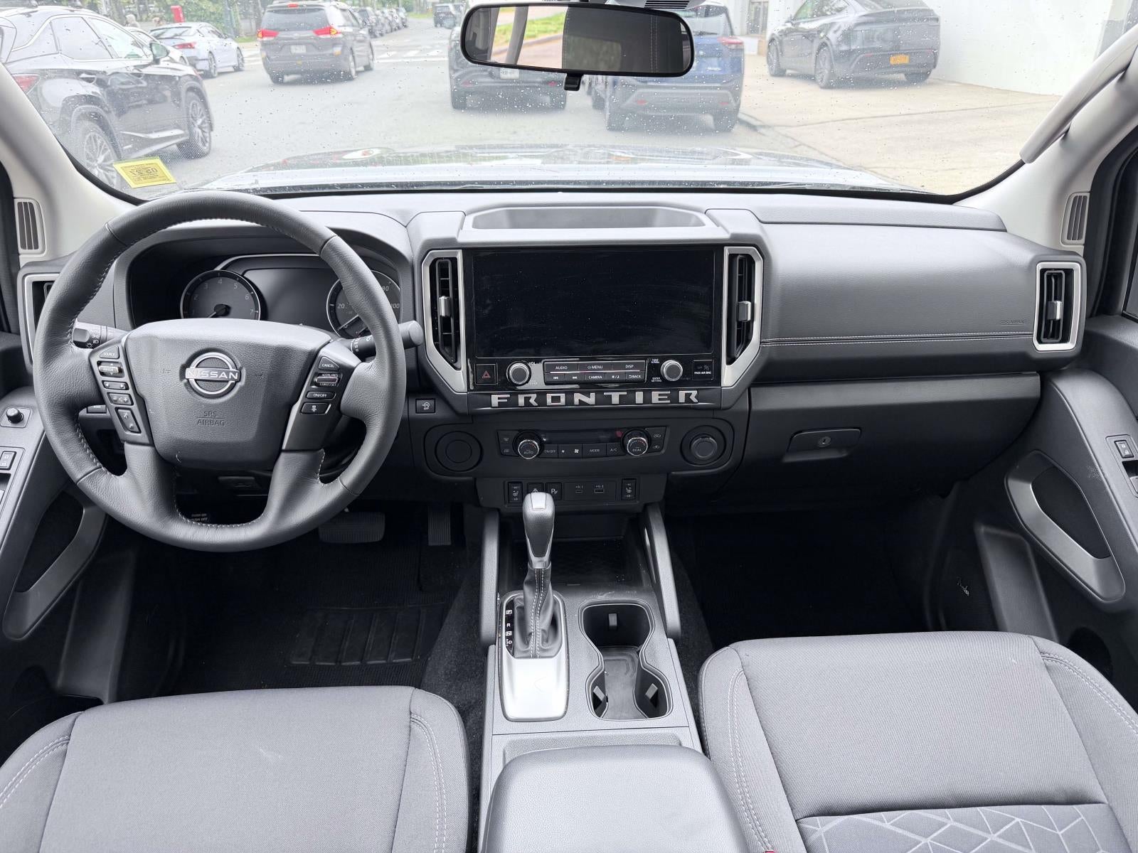 2025 Nissan Frontier Crew Cab SV 4x2