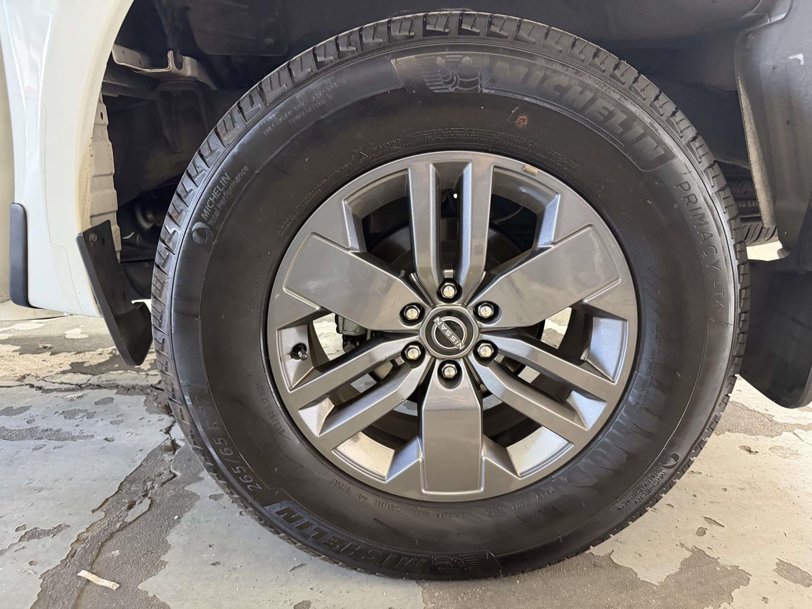 2025 Nissan Frontier Crew Cab SV 4x2