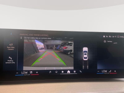 2025 BMW 330i 330i