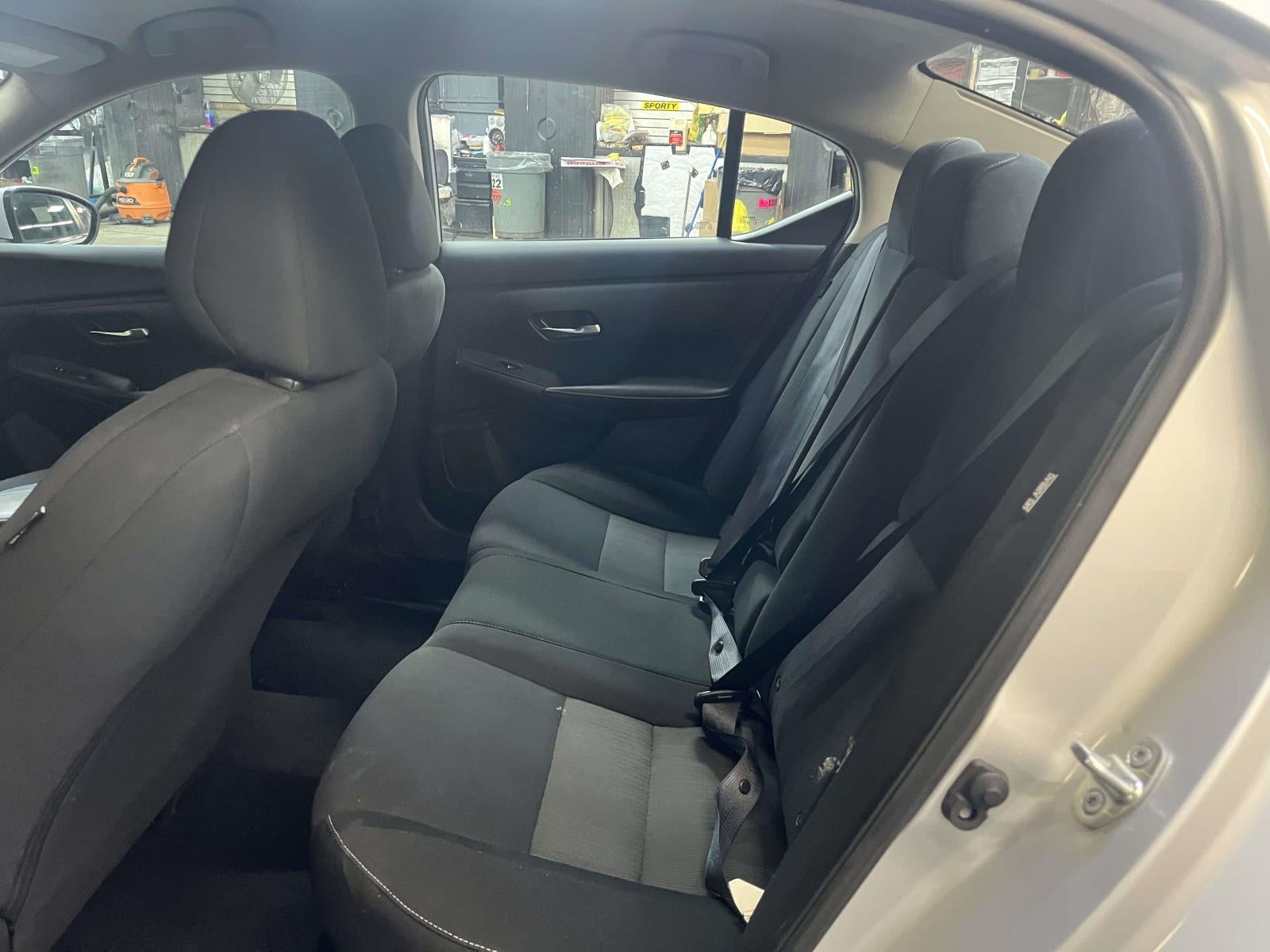 2022 Nissan Sentra SV Xtronic CVT