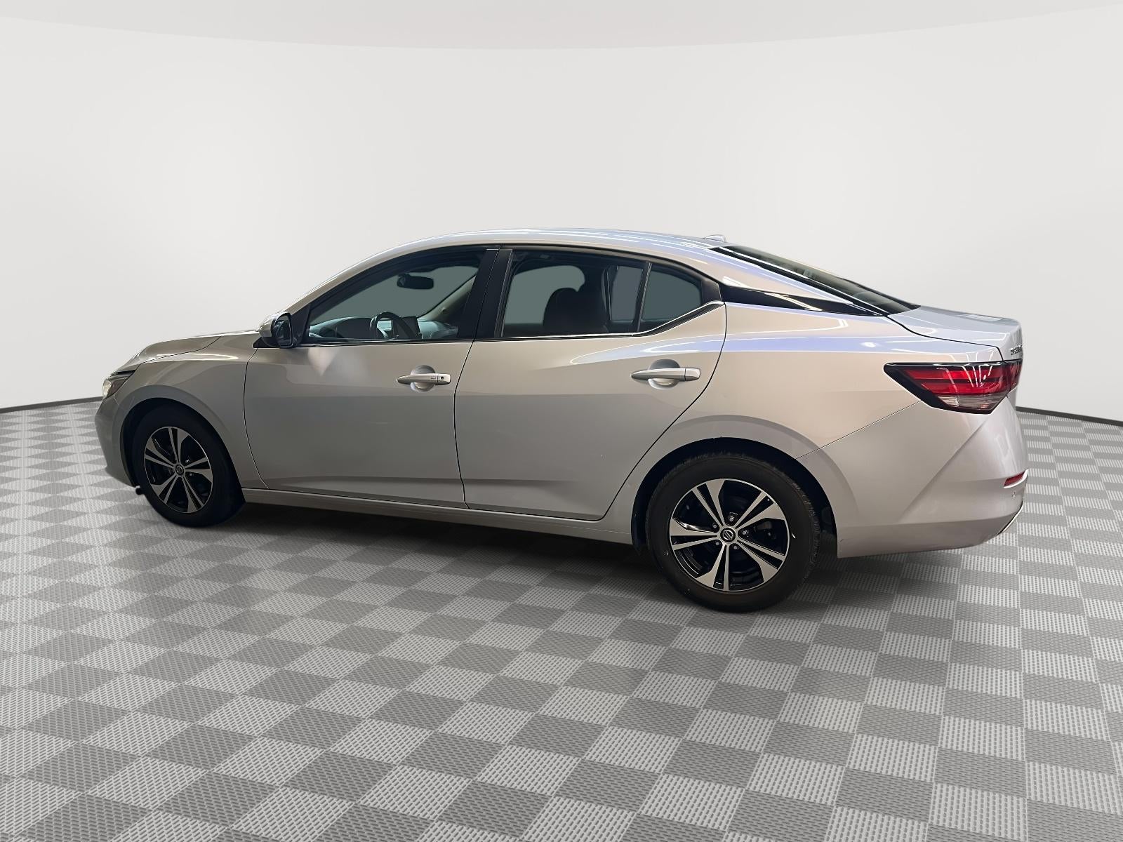 2022 Nissan Sentra SV Xtronic CVT