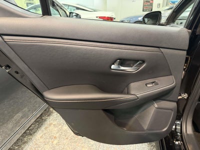 2023 Nissan Sentra SR Xtronic CVT