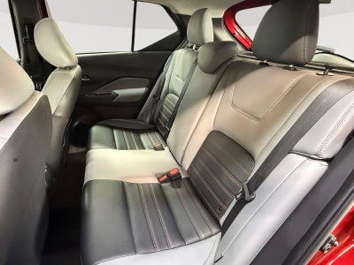 2023 Nissan Kicks SR Xtronic CVT