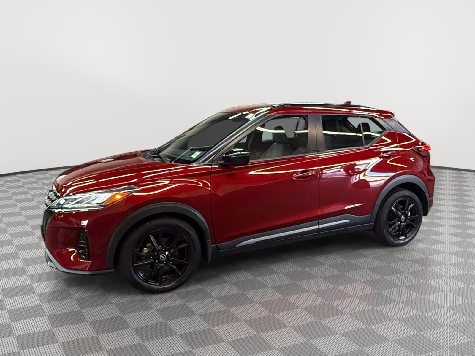 2023 Nissan Kicks SR Xtronic CVT