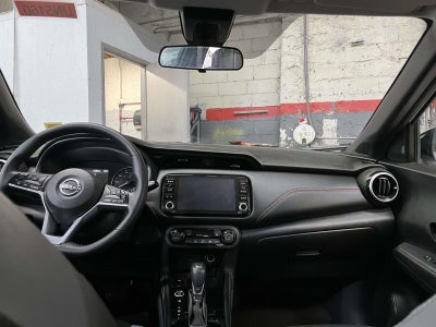 2023 Nissan Kicks SR Xtronic CVT